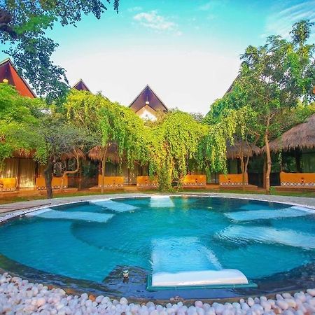 Aswadduma Hotel Dambulla Exteriör bild
