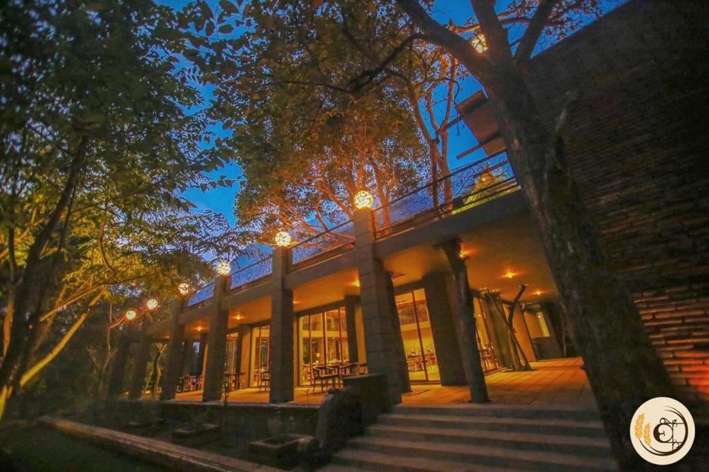 Aswadduma Hotel Dambulla Exteriör bild