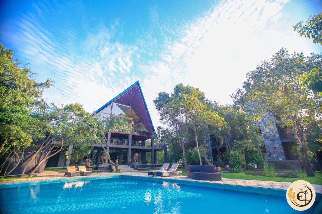 Aswadduma Hotel Dambulla Exteriör bild